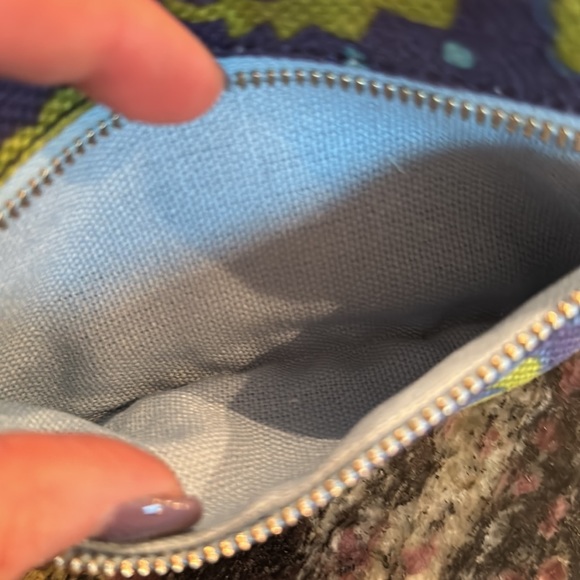 Spartina wristlet in blue and green floral. No tears no stains. 8” x 4.5” - Picture 4 of 8